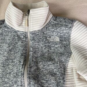 The North Face Women’s Gray and White Sweater Fleece Jacket
